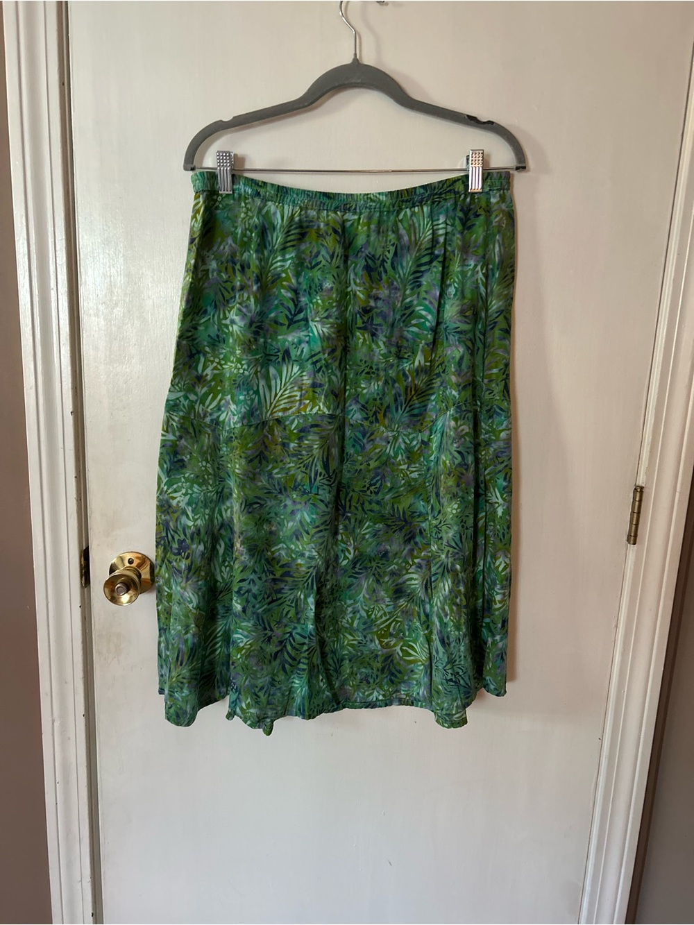Tropical Green A-Line Skirt with Leaf Print